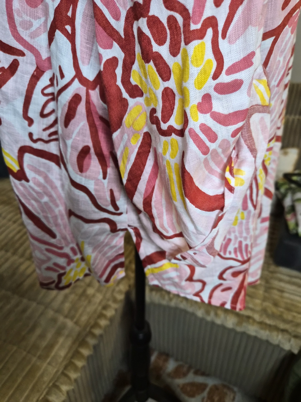 100% Linen...Pink Floral Tunic Top with Yellow Accents - Picture 4 of 6